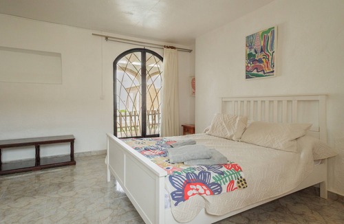 Sierra de Yeguas House | Holiday Home 'El Llano' with Mountain View, Wi-Fi and Air Conditioning