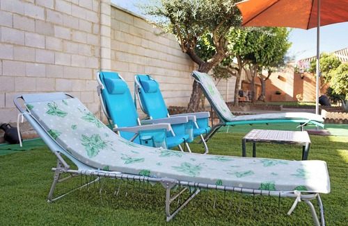 Arcos de la Frontera House | Holiday Home 'El Santiscal' with Mountain Views, Wi-Fi & Air Conditioning