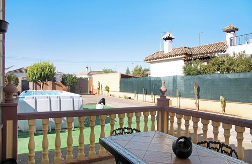 Arcos de la Frontera House | Holiday Home 'El Santiscal' with Mountain Views, Wi-Fi & Air Conditioning