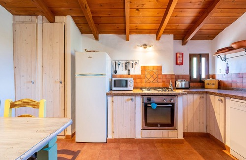 Alora House | Holiday Home "Finca Las Nuevas Casa Carmen" with Mountain View, Pool, Wi-Fi, Terrace & Garden