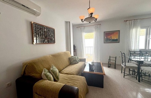 Carboneras House | Holiday Home 'Fmr Fielato 15' with Private Terrace, Wi-Fi and Air Conditioning