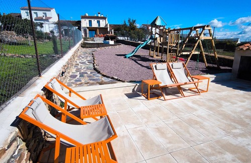 Encinasola House | Holiday Home "Fuerte Thirteen"