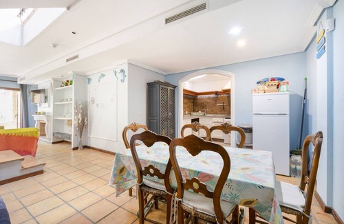 San Fernando House | Holiday Home 'Magnificent Bungalow 2 Floors 110' with Lake View, Shared Pool and Private Terrace
