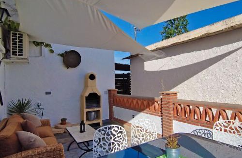 Nechite House | Holiday Home Schönes Haus in Anlage mit Schwimmbad by Interhome