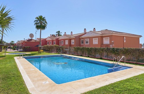 Caleta de Velez House | Holiday Home 'Vistamar Caleta Oasis' with Sea Views, Wi-Fi and Air Conditioning