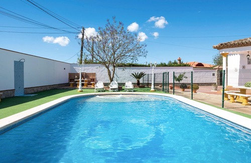 Conil de la Frontera House | Holiday Home 'Villa Carmen' with Private Pool, Private Terrace and Wi-Fi
