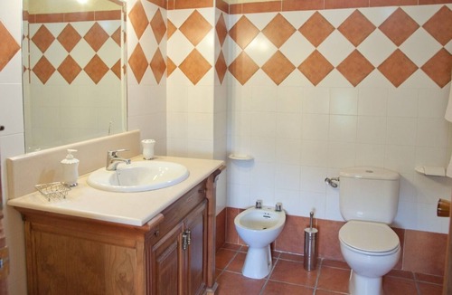 Zagrilla House | Holiday Home "Vivienda Fuente Zagrilla II" with Terrace, Grill & A/C