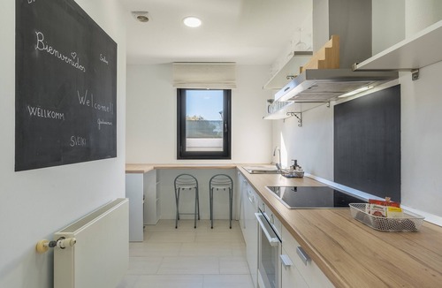 Albolote House | Holiday Home 'Your Private Paradise with Pool' with Mountain View, Wi-Fi and Air Conditioning