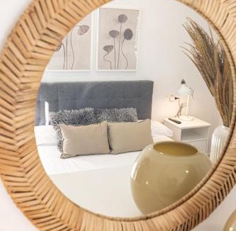 Pradollano Apartment | Holidays. Rosebud. 3 dormitorios & parking. 8 personas
