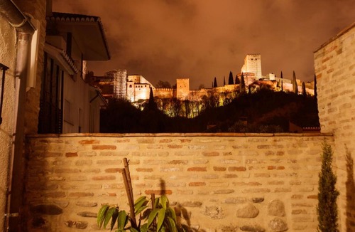 Albaicin Apartment | Home4u SUITES DREAMS