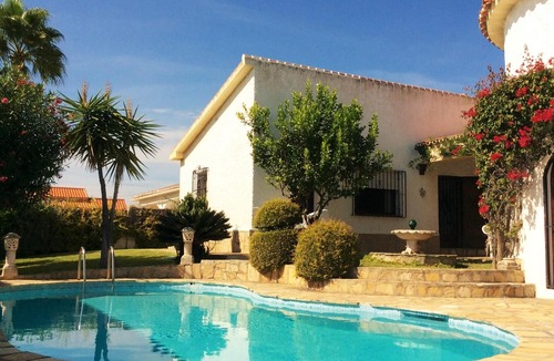 Benajarafe Villa | Homerez - 300 m away from the beach! Amazing villa for 6 ppl. with swimming-pool