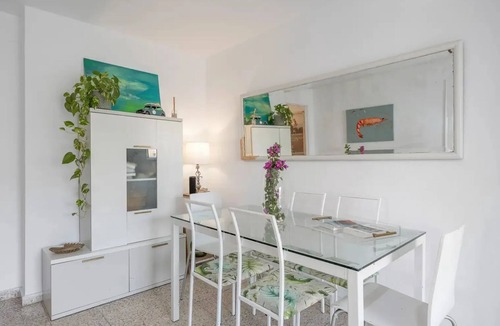 Sanlucar de Barrameda Apartment | Homerez - Apartment Sanlúcar de Barrameda