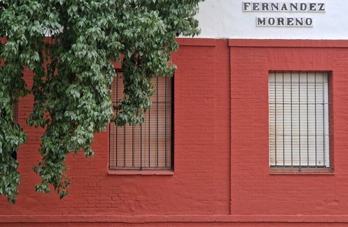 La Palmera-Reina Mercedes Apartment | Homerez - Apartment in Seville