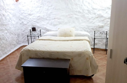 La Alqueria Apartment | Homerez - Appartement 300 m away from the slopes for 6 ppl. with terrace at Orce