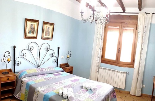Velez Rubio Villa | Homerez - Big villa for 12 ppl. with swimming-pool and garden at Vélez-Rubio
