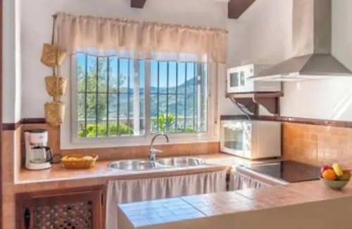El Gastor Ski Chalet | Homerez - Chalet, El Gastor