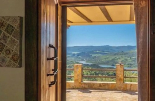 El Gastor Ski Chalet | Homerez - Chalet in El Gastor