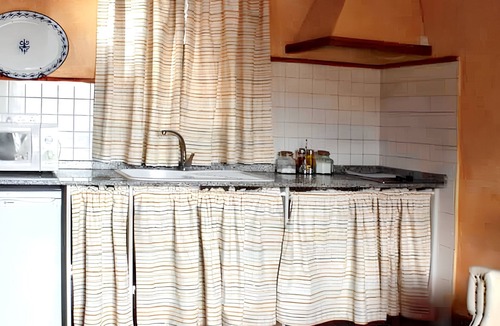 Estepa House | Homerez - Comfortable House in Estepa with Shared Pool