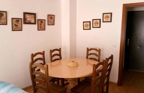 El Bosque House | Homerez - Nice house for 6 ppl. with shared pool and terrace at El Bosque