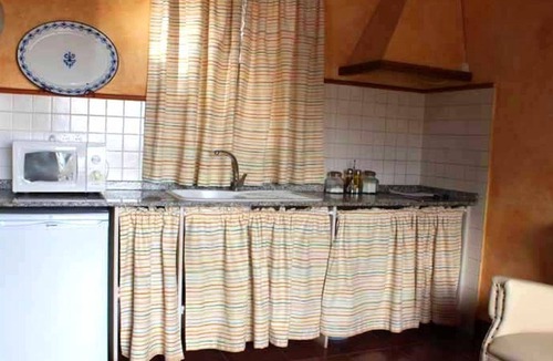 Estepa House | Homerez - Nice house for 6 ppl. with shared pool and terrace at Estepa