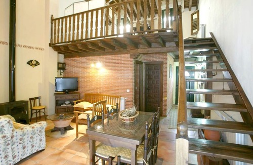Mingorria House | Homerez - Nice house With mountain view and terrace