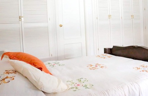 Castilblanco House | Homerez - Spacious house for 8 ppl. with terrace at Castilblanco