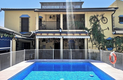 Palenciana Villa | Homerez - Spacious Villa with Pool in Palenciana