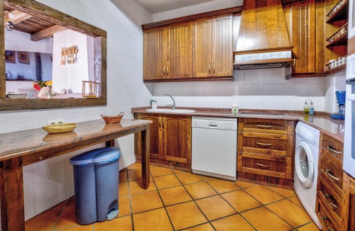 Puebla de Don Rodrigo Villa | Homerez - Villa, Puebla de Don Rodrigo