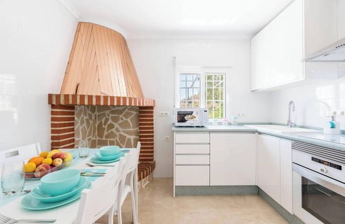 Sayalonga Villa | Homerez - Villa in Competa