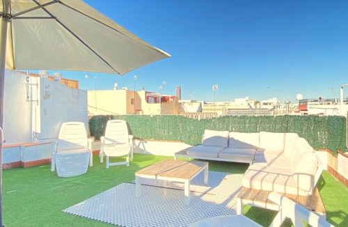 El Arenal Villa | HomeySeville Top-notch Cathedral house with private rooftop terrace and parking opt