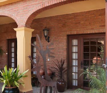 Los Gallos-Cerromolino House | Hospedería Santiago