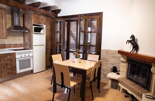 Carataunas Apartment | Host Carataunas Three