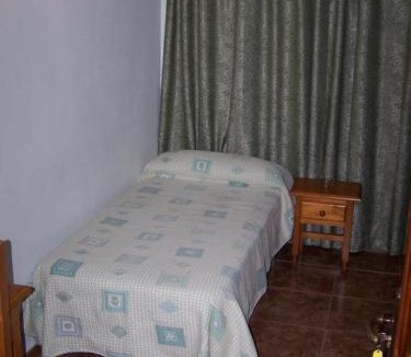 Pizarra House | Hostal Adrian