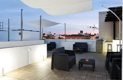 Lepe House | Hostal Boutique El Patio Lepe