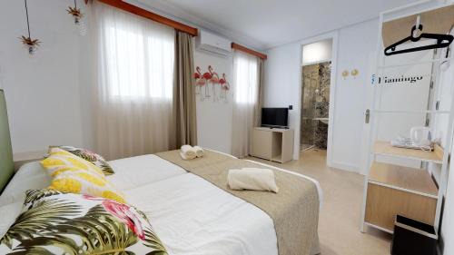 Rota House | Hostal Boutique La Española