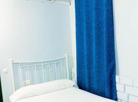 Alcala de Guadaira House | Hostal El Castillo Alcala De Guadaira