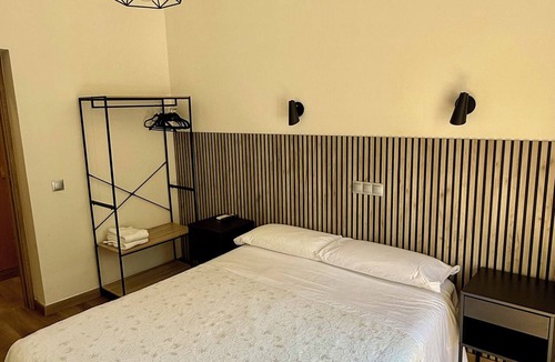 Golden Triangle of Art Hostel | Hostal Fernández Atocha