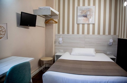 Centro Apartment | Hostal Gud: Double Room.