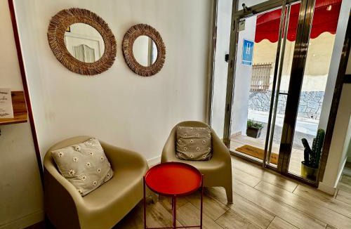 Olula Del Rio House | Hostal J&C