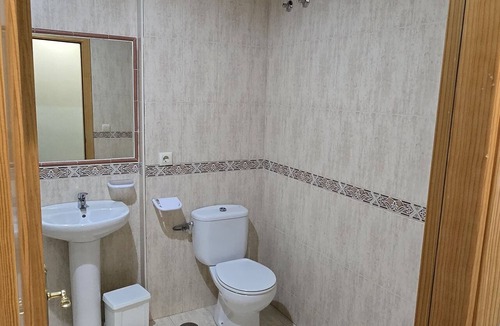 El Espinar Hostel | Hostal La Cigüeña