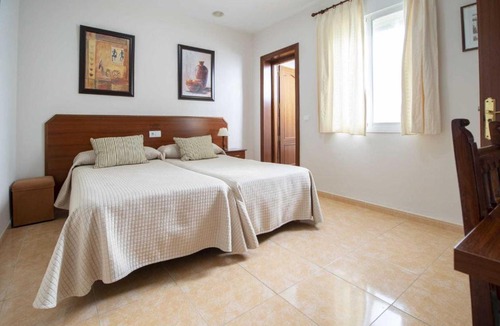 Casabermeja Hotel | Hostal los Gallos