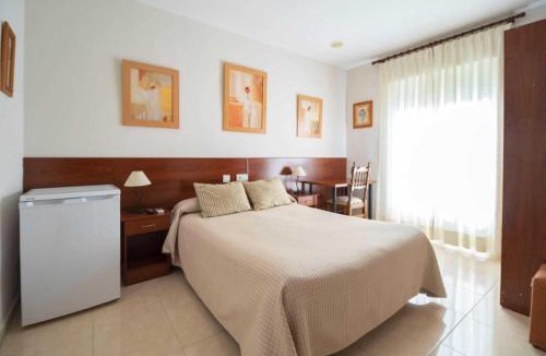 Casabermeja Hotel | Hostal los Gallos