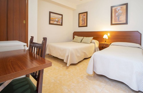 Casabermeja Hostel | Hostal Los Gallos