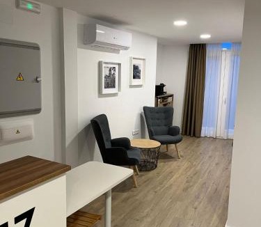 Yeste House | Hostal Márquez