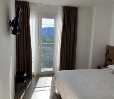 Yeste House | Hostal Márquez
