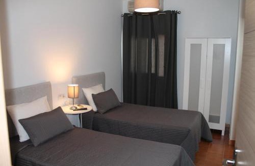 San Roque House | Hostal Montilla Sotogrande
