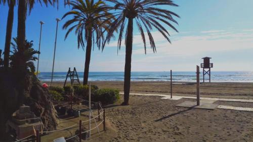 Pedregalejo House | Hostal Moscatel