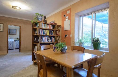 Cogollos de la Vega House | Hostal Nazarí