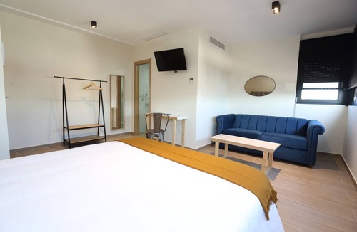 Palmones Hostel | Hostal Palmones