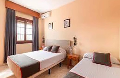 Utrera Hostel | Hostal Restaurante Asador EL PAISANO